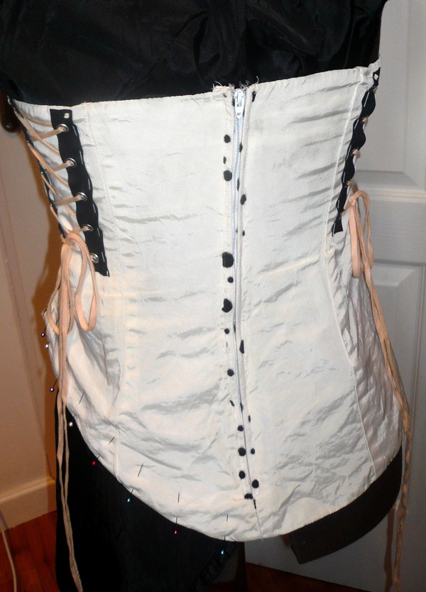 corsetdos.JPG