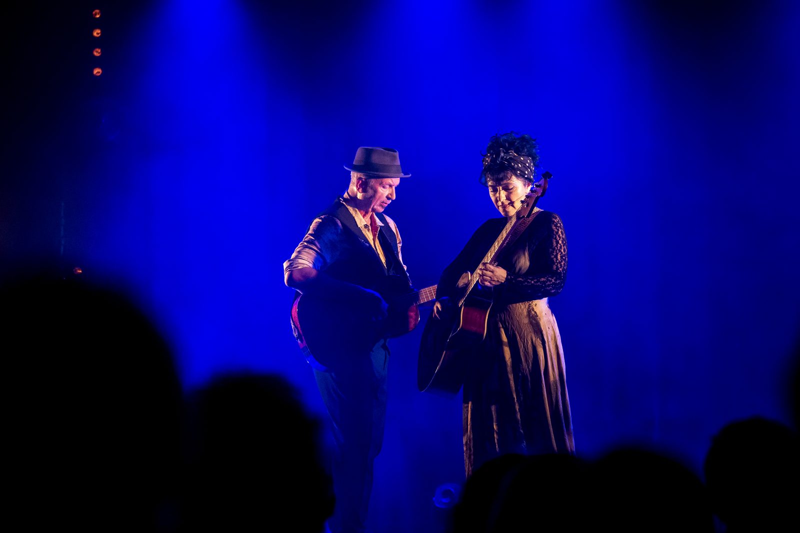 Lili Cros & Thierry Chazelle — 2026 — photos de David Desreumaux (live) Soyez Heureux (8)