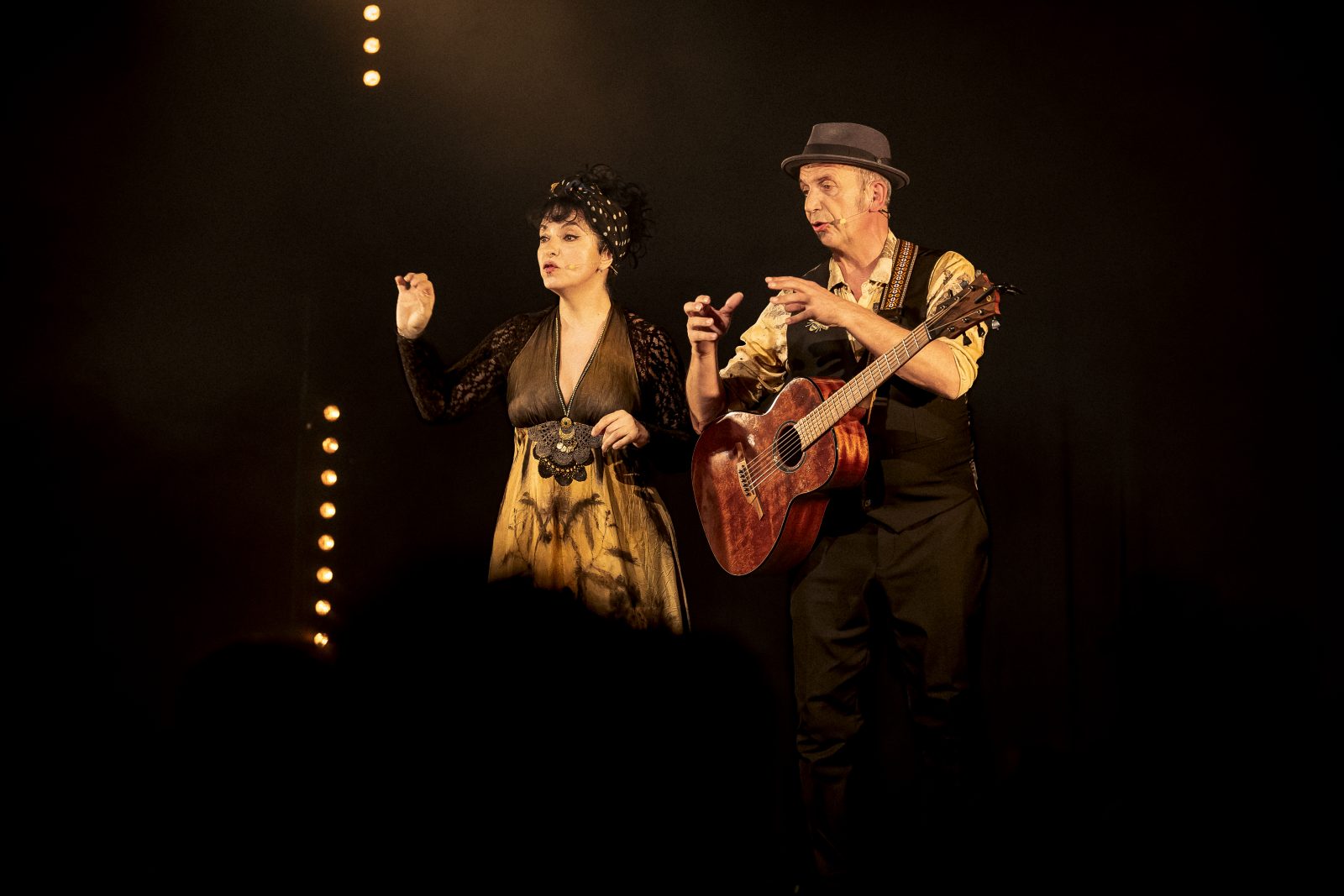 Lili Cros & Thierry Chazelle — 2026 — photos de David Desreumaux (live) Soyez Heureux (3)